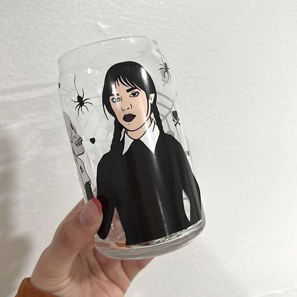 Wednesday Addams family beer can glass NWT - Picture 3 of 5